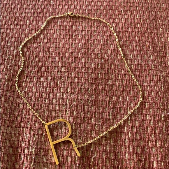 Fabletics Jewelry - Gold plated large R necklace